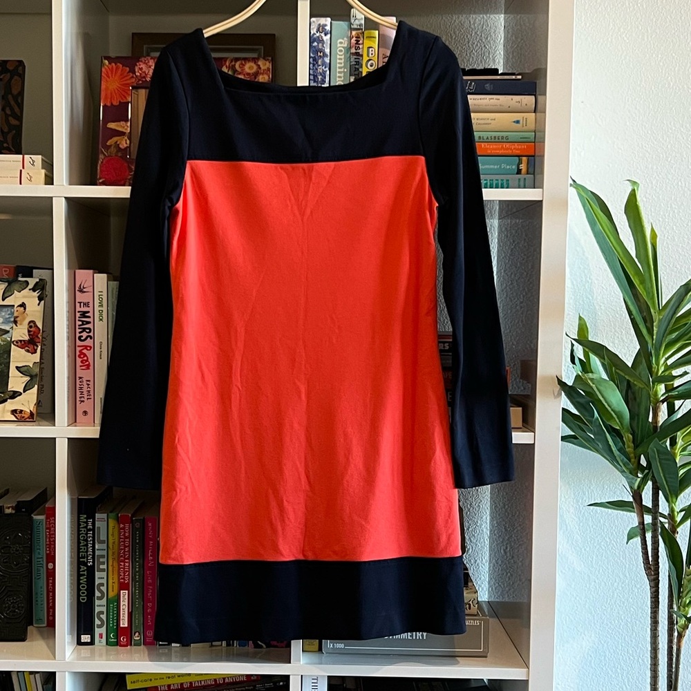 Milly Colorblock Shift Dress✨ - Picture 2 of 4